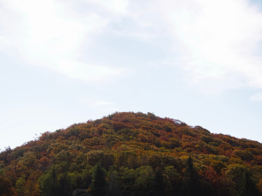 Day 209 – small peaks and fall&nbsp;colors